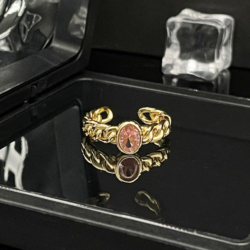 Retro Elegant Pink Diamond Niche Open Rings