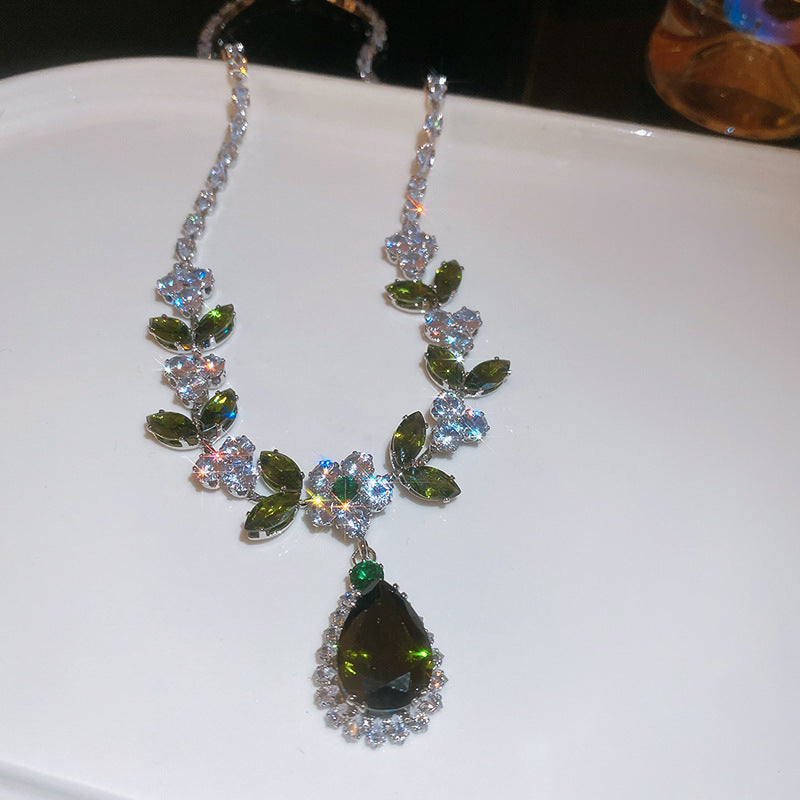 Drop Light Luxury Minority Clavicle Chain Palace Style Earrings
