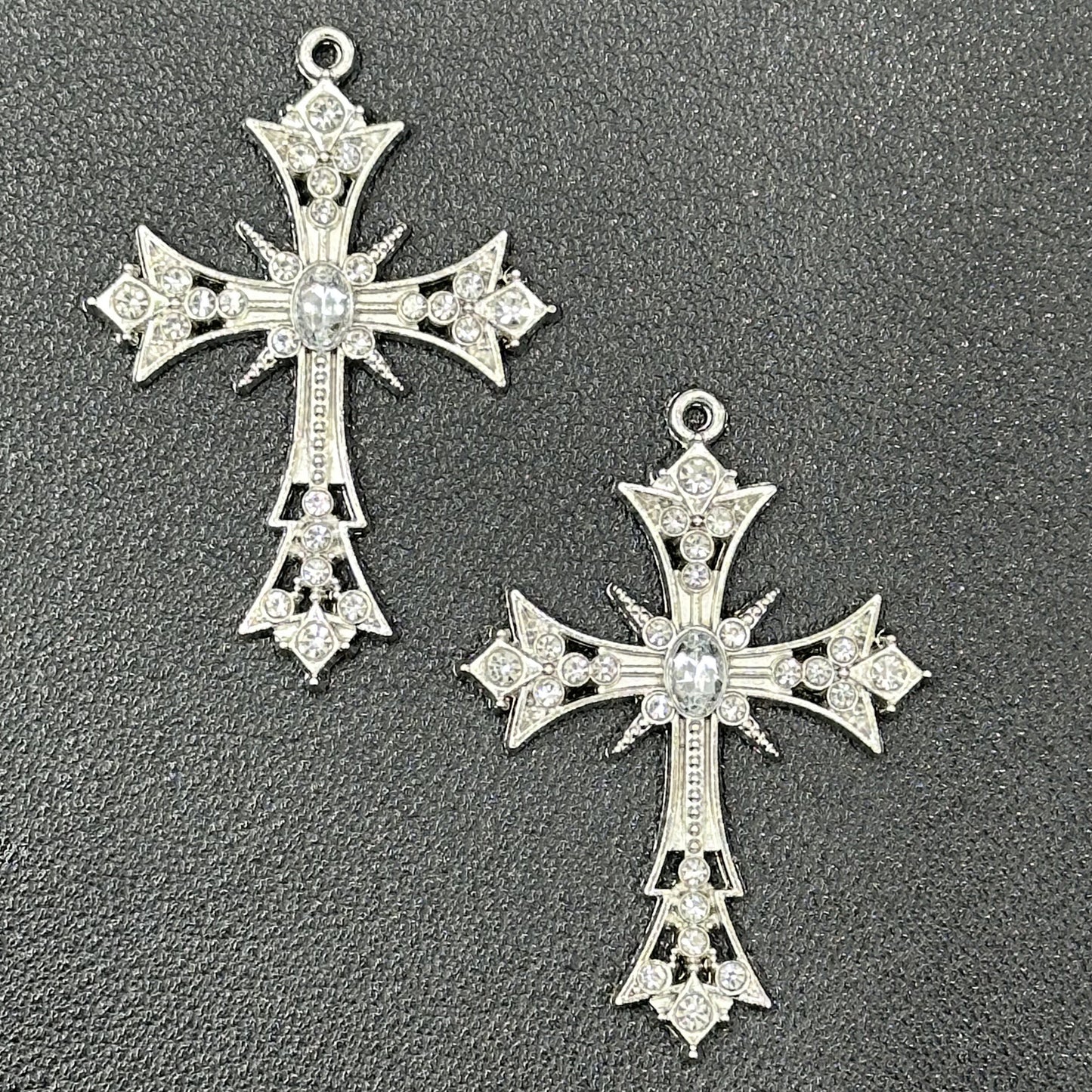 Diamond Cross Male Female Personality Hip Hop Alloy Sweater Pendant
