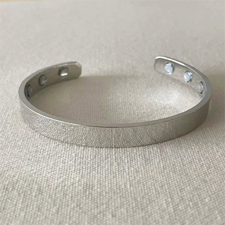 Fashion Personalized Opening Adjustable Magnetic Magnet Bracelet