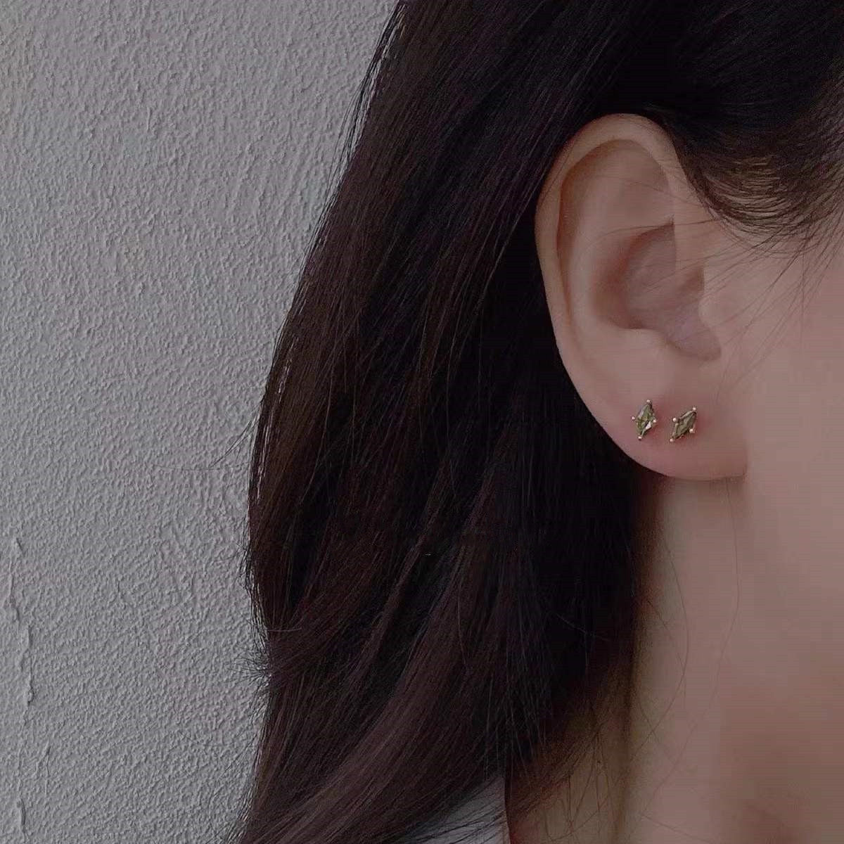 Green Horse Eye Diamond Sterling Sier Stud Earrings