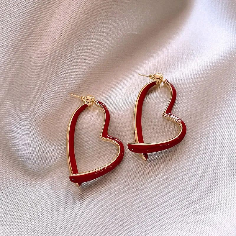 Women's Luxury Red Heart-shaped Ear Elegant Wild Earrings