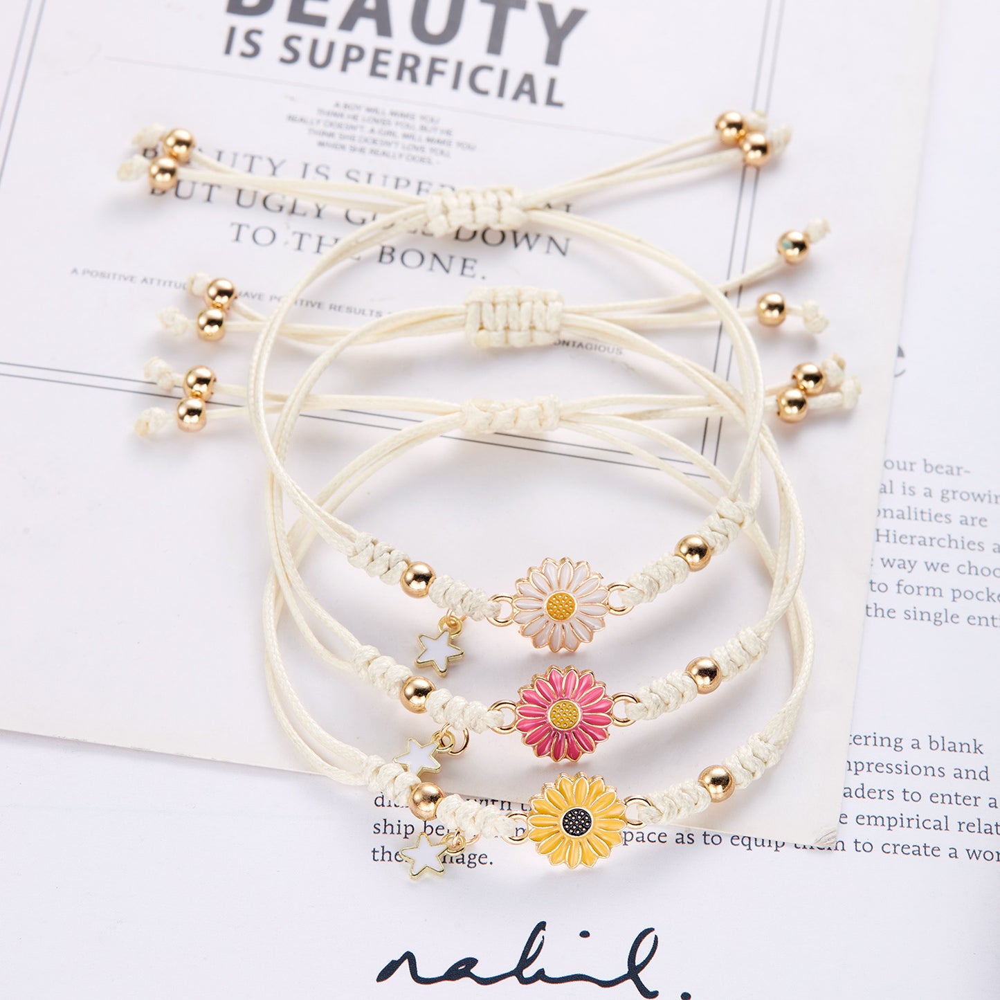 Women's Fresh Daisy Sunflower Hand-woven Fashionable Flower Bracelet