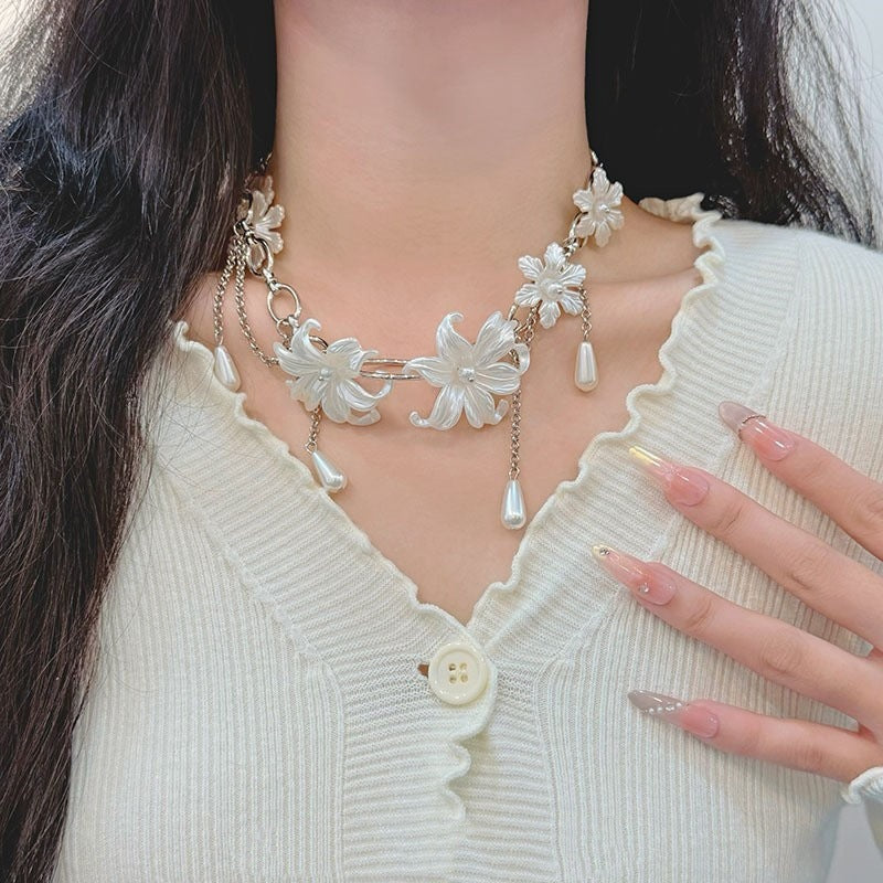 Vacation Exaggerated Style Flower Fashionable Niche Design Necklaces