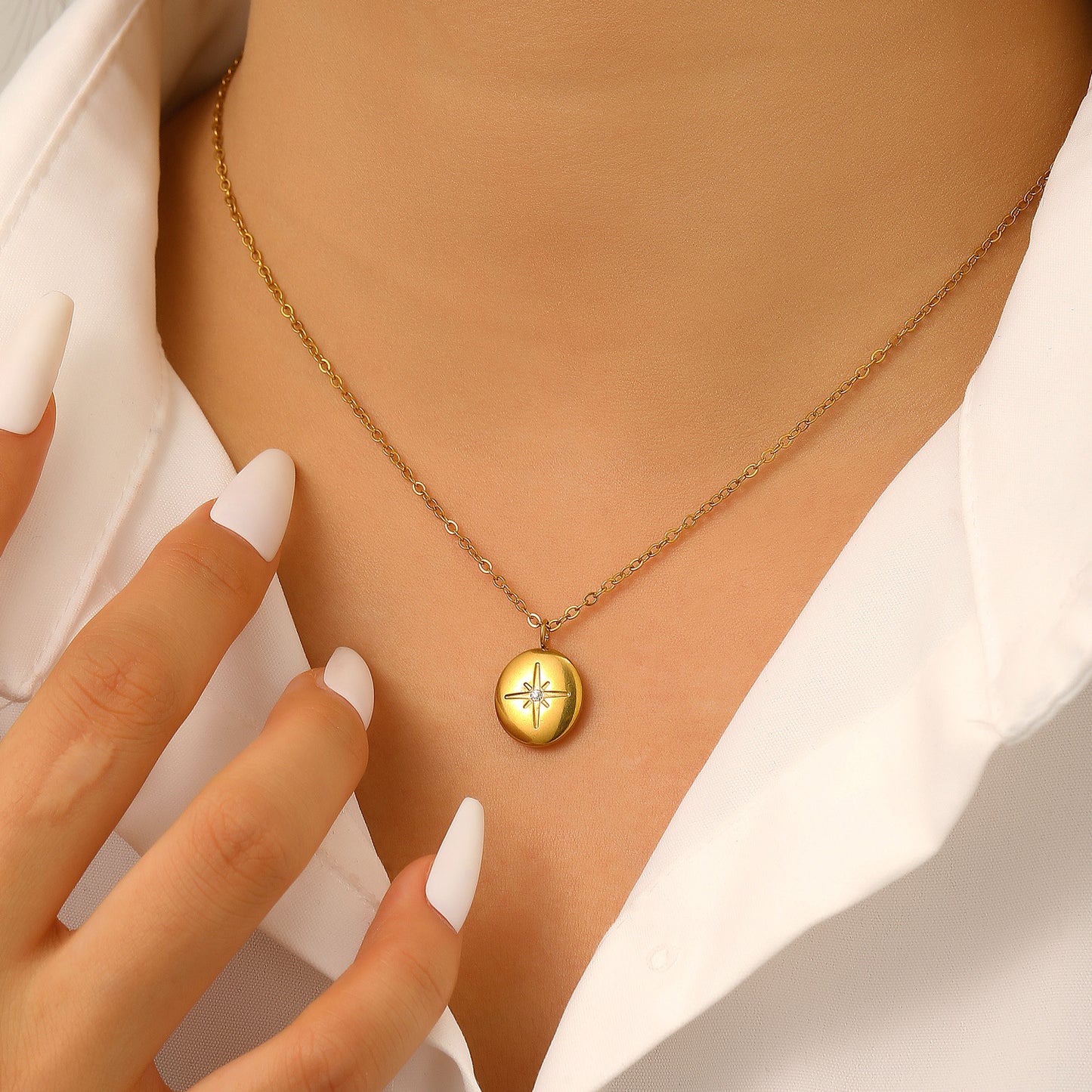 Women's Drop Flower Stainless Steel High-grade Cold Style Necklace