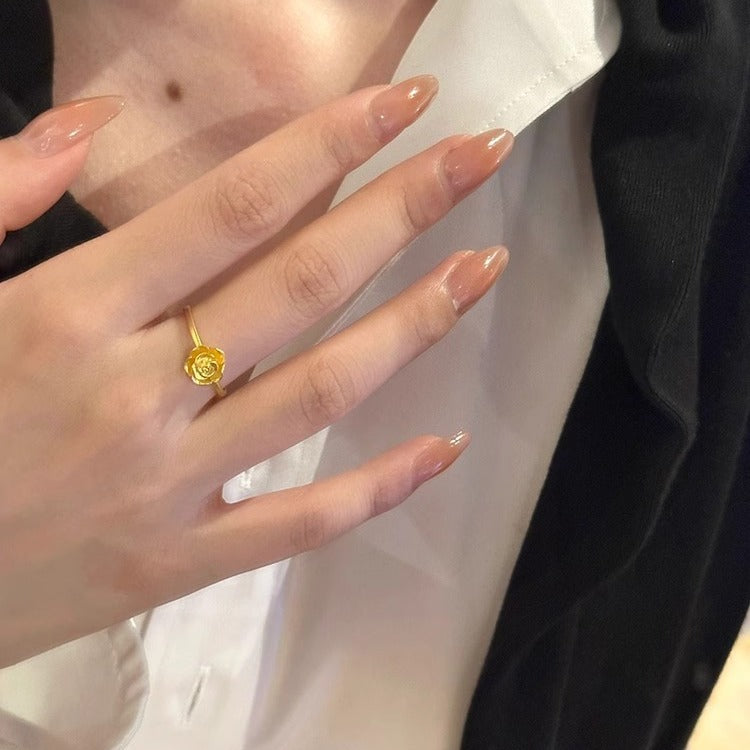 Women's Rose Flower High-grade Light Luxury Fashion Rings