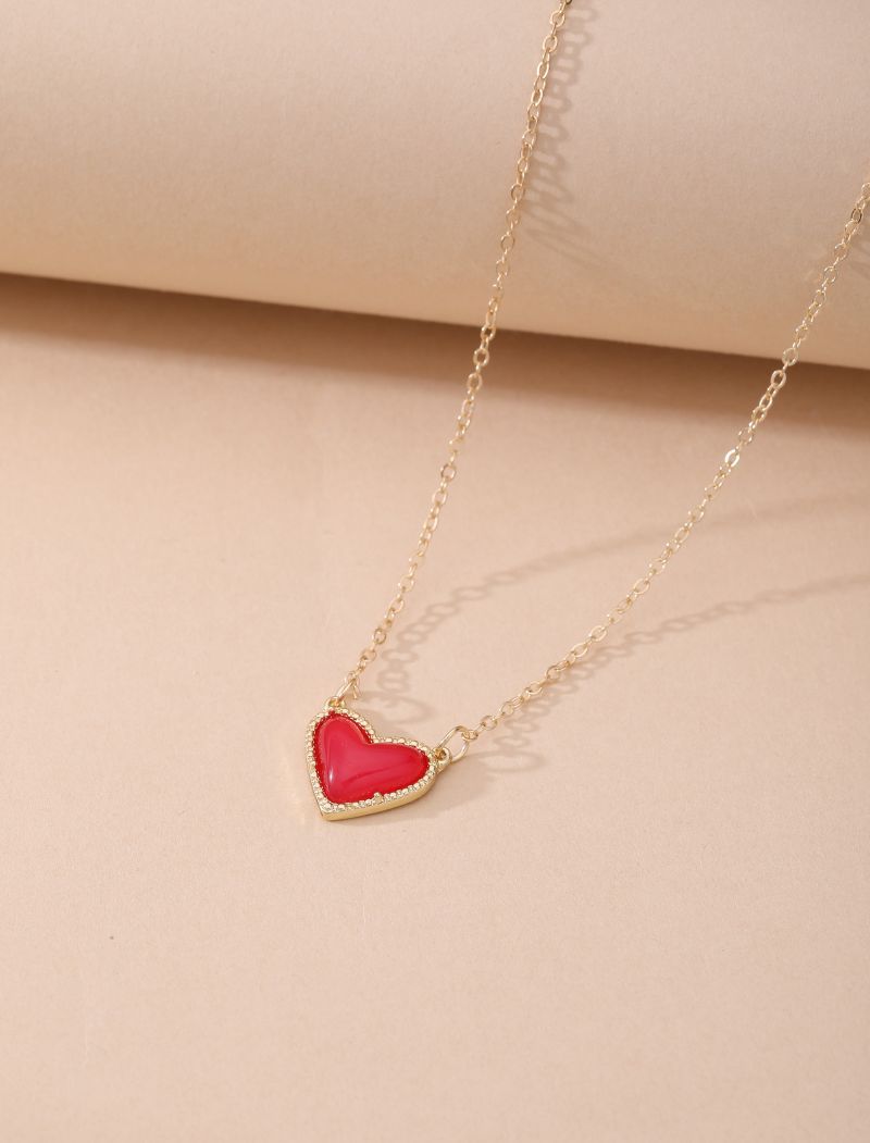 Women's Love Light Luxury Temperament Inlaid Fritillary Necklaces