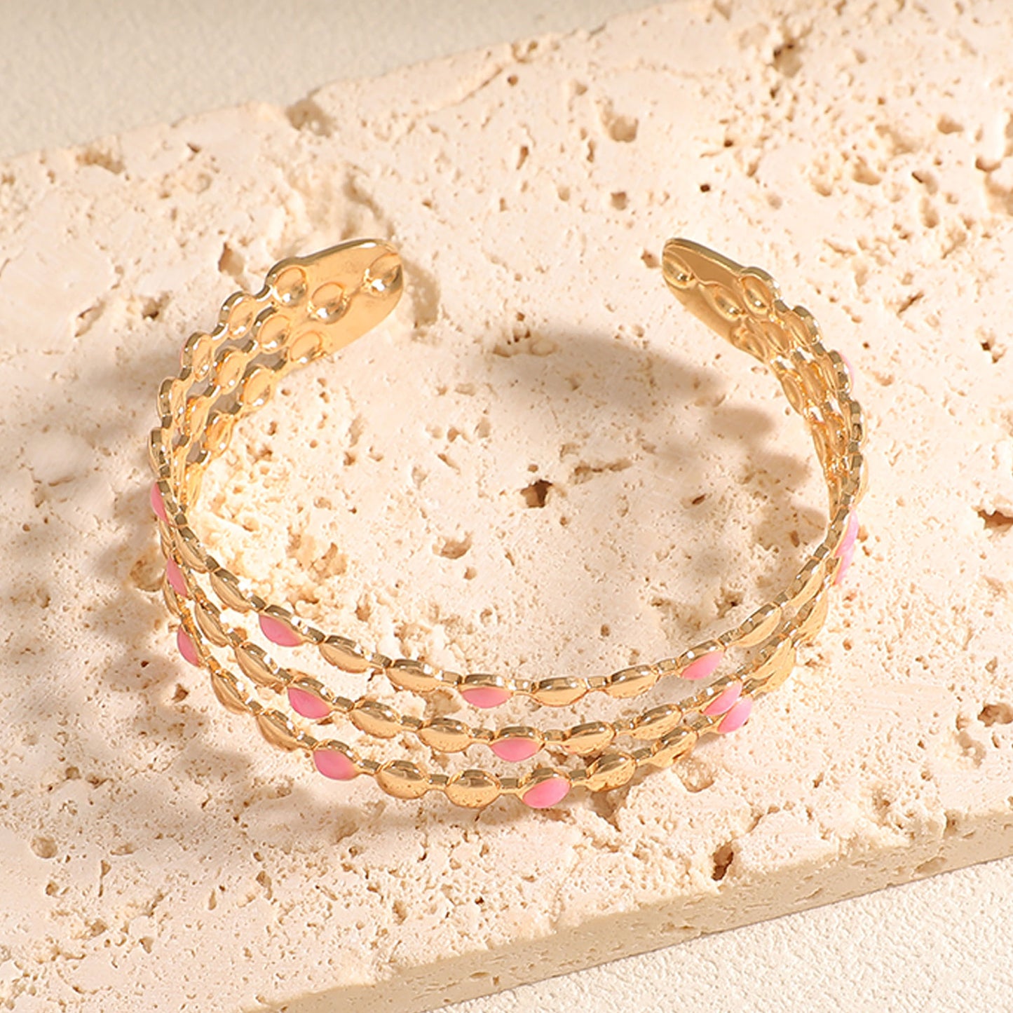 Geometric Hollow Color Light Luxury High-grade Drop Oil Opening Fashion Bracelet