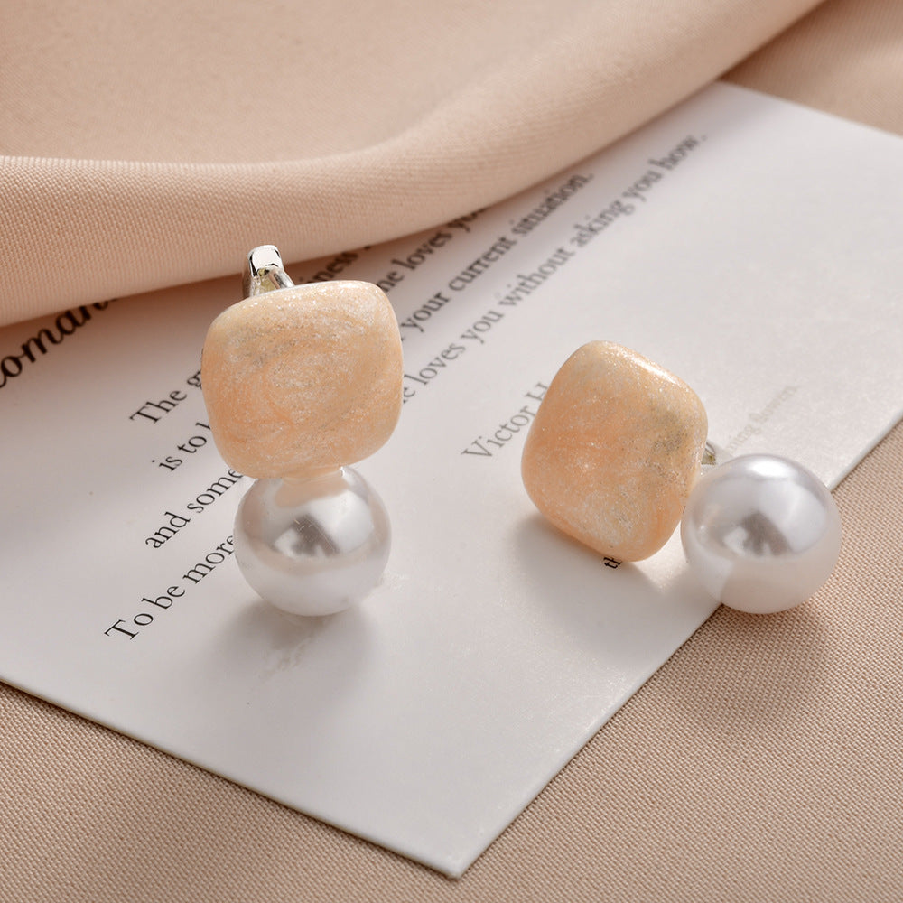 Women's Sweet Elegance Niche Design Ear Clip Earrings