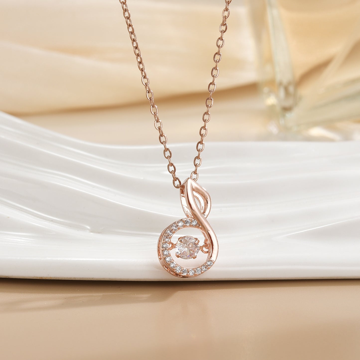 Women's Fading Smart For Simple Graceful Clover Clavicle Chain Niche Necklaces