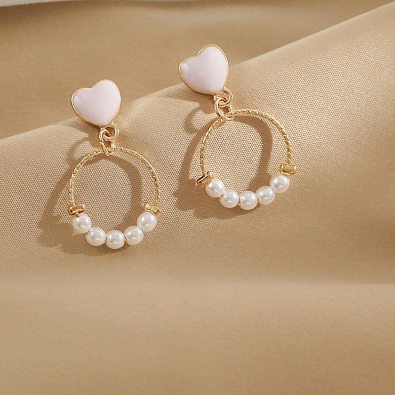 Women's High-grade Pearl French Minority Retro Affordable Earrings