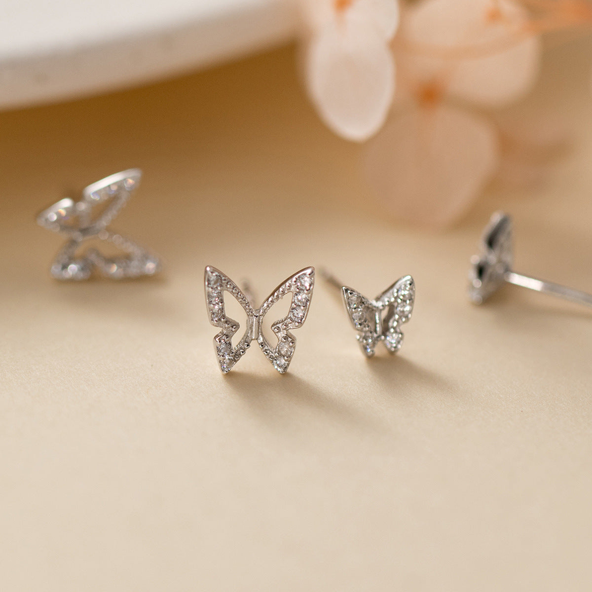 Women's Diamond Mounted Hollow Glittering Butterfly Design Earrings