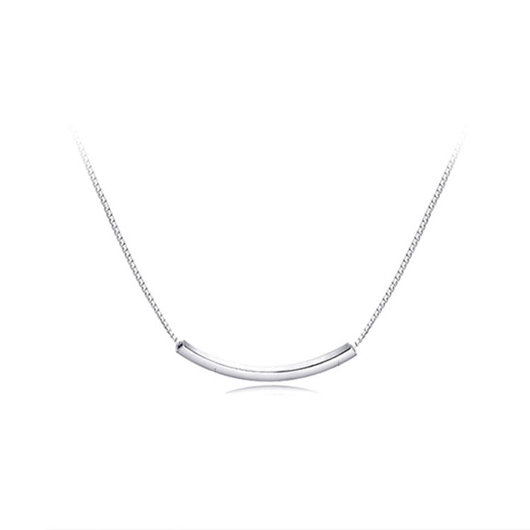 Women's Geometric Smile Simple Elegant Sweater Chain Light Necklaces