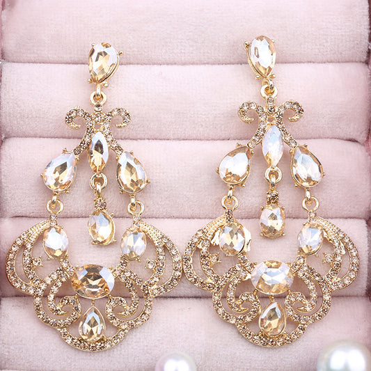 Women's High Profile Retro Big Crystal Elegant Spliced Banquet Rings