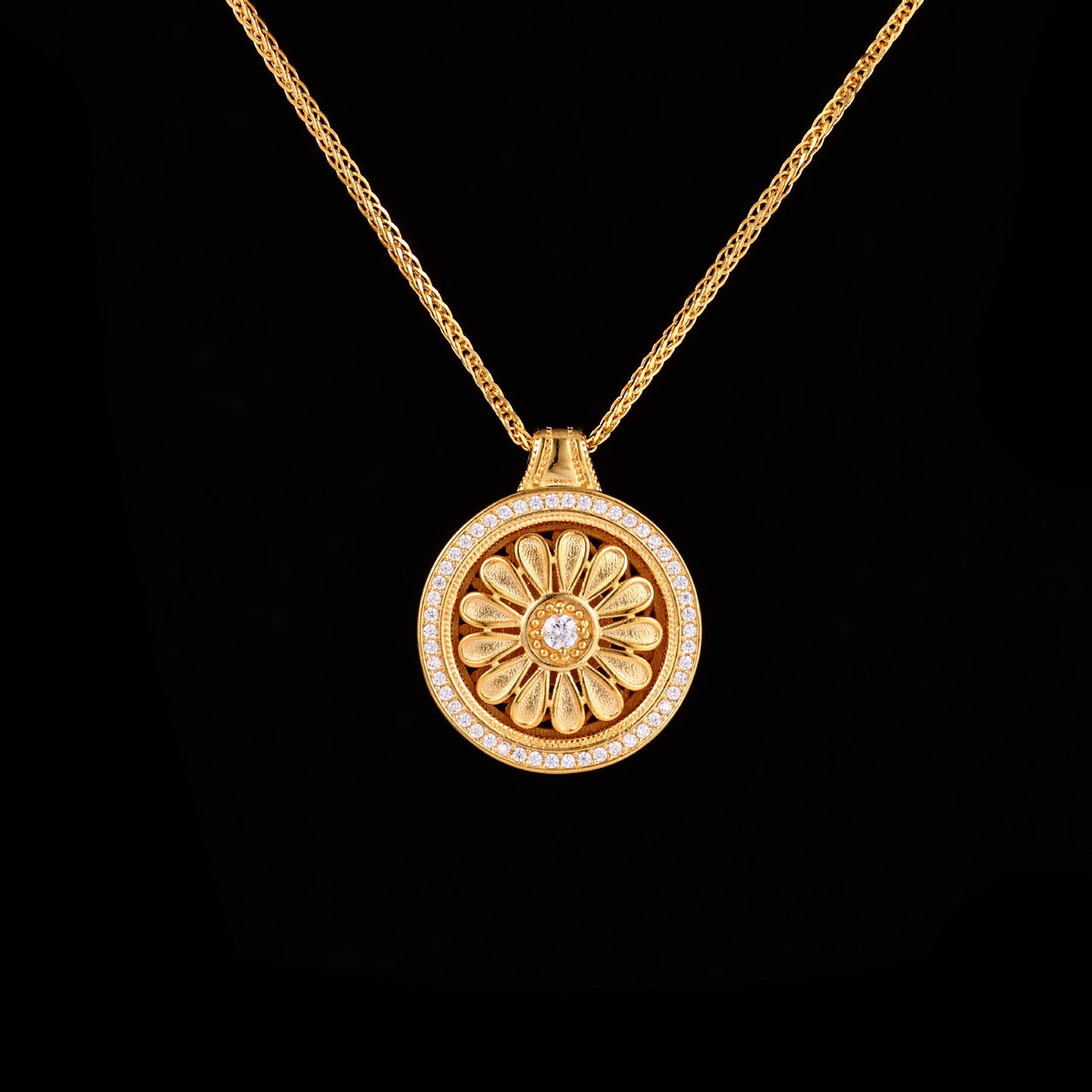 Ancient Style Alluvial Rotating Sunflower Compass Chinese Necklaces
