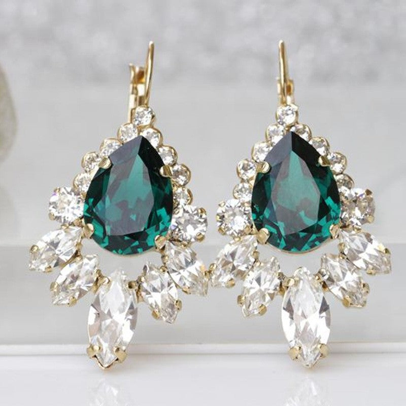 Women's Sells White Gem Copper Inlaid Diamond Oval Earrings