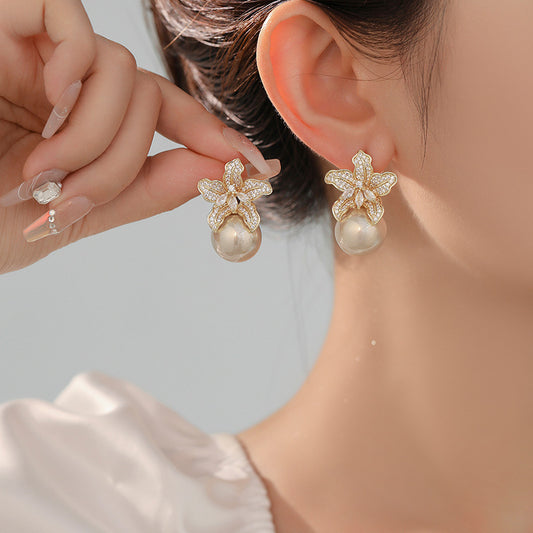 Women's Pearl Light Luxury High-grade Delicate Sier Earrings