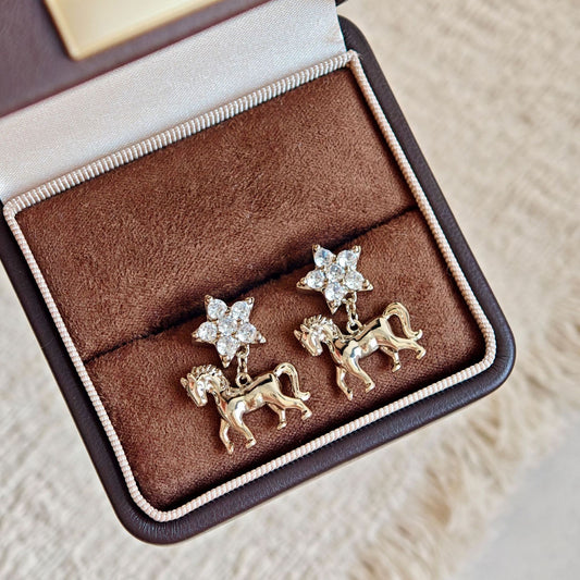 Light Luxury Exquisite Sparking Zirconium Pony Eardrops Design Horse Life Rings