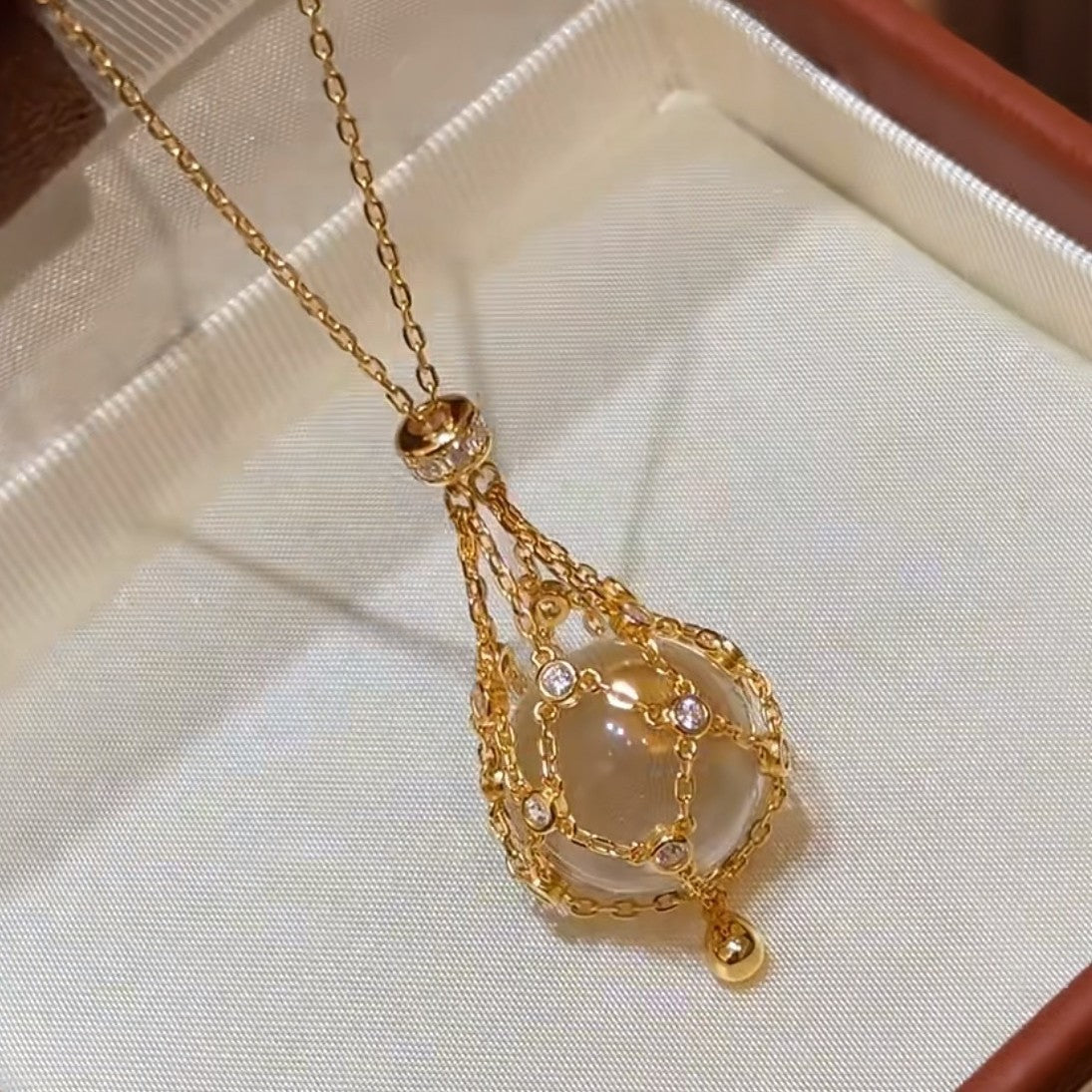 Women's Bag Retro Affordable Luxury Fashion High-grade Necklaces