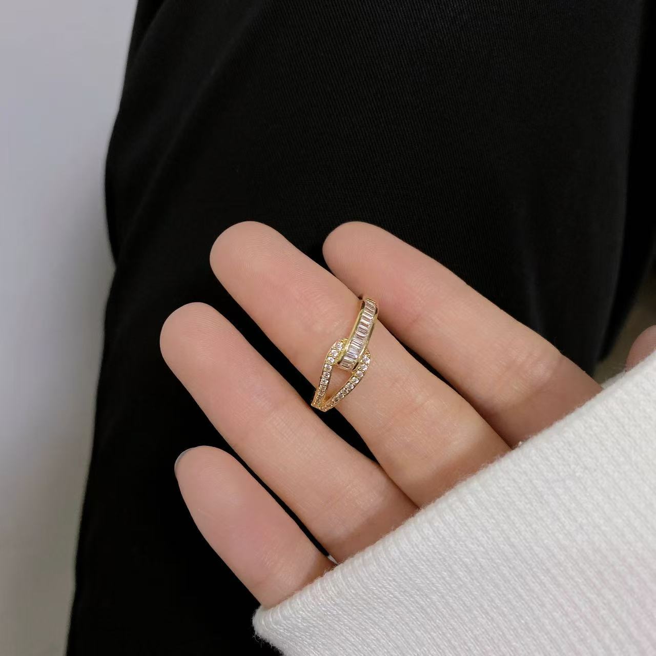 Horseshoe Gang Drill Zircon Affordable Luxury Fashion Temperamental Ring