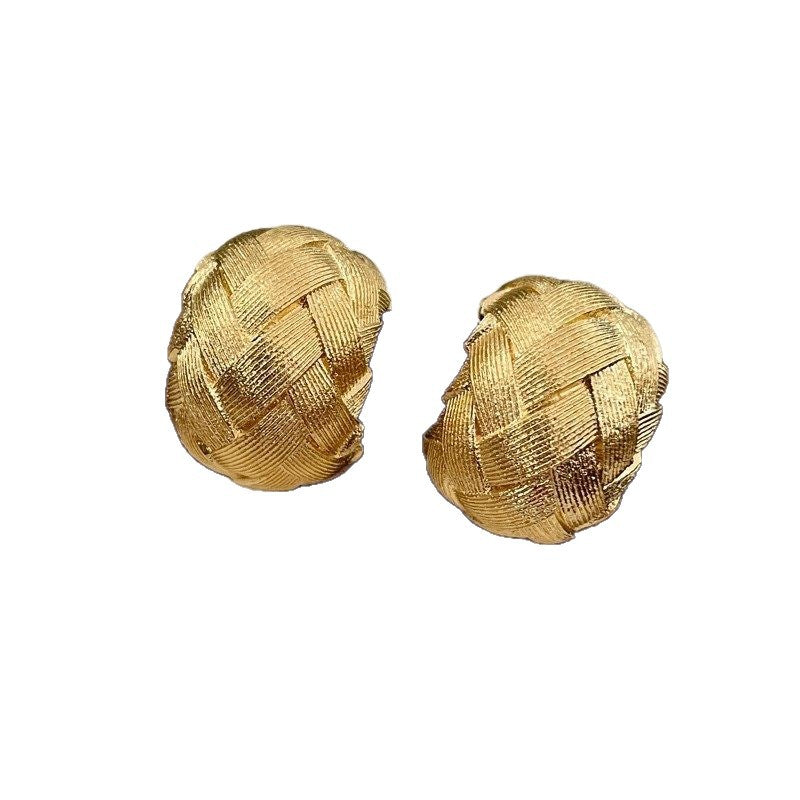 Sier Needle Woven Brushed Textured Light Stud Earrings