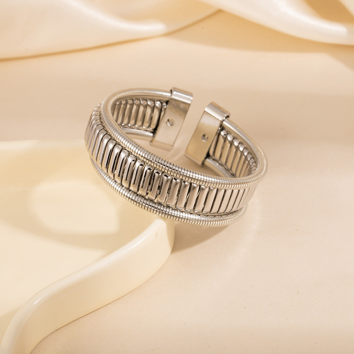 Women's Open-ended Exaggerated Personalized Winding Vertical Stripes Elastic Refreshing Bracelets