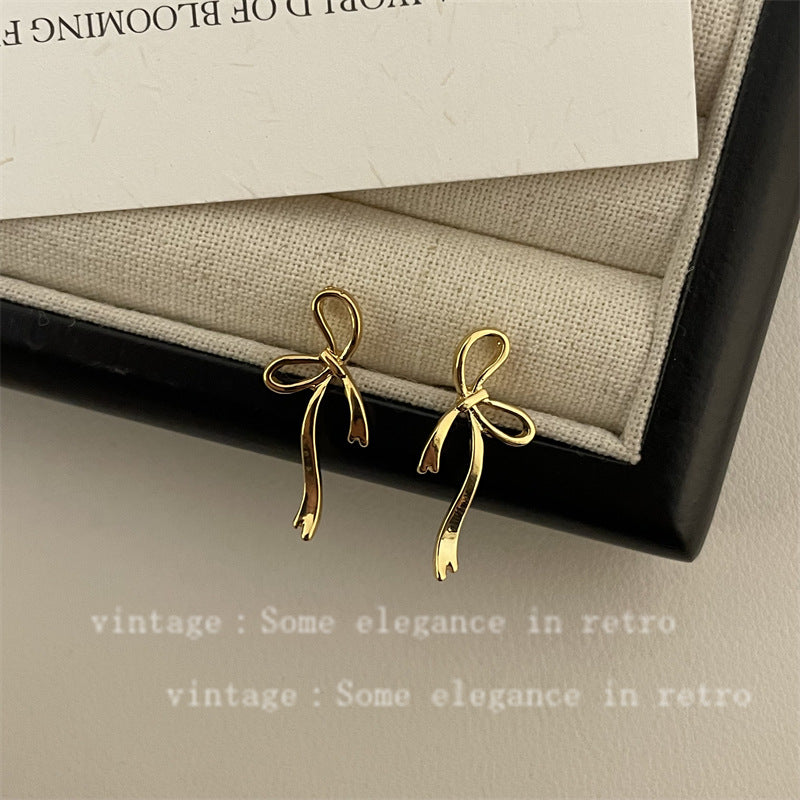 Women's Ribbon Metal Bow Fashion Simple Sweet Elegant Earrings