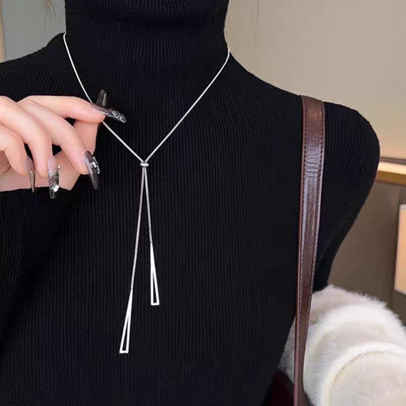 Women's Drawable Long Light Luxury Minority Design Necklaces
