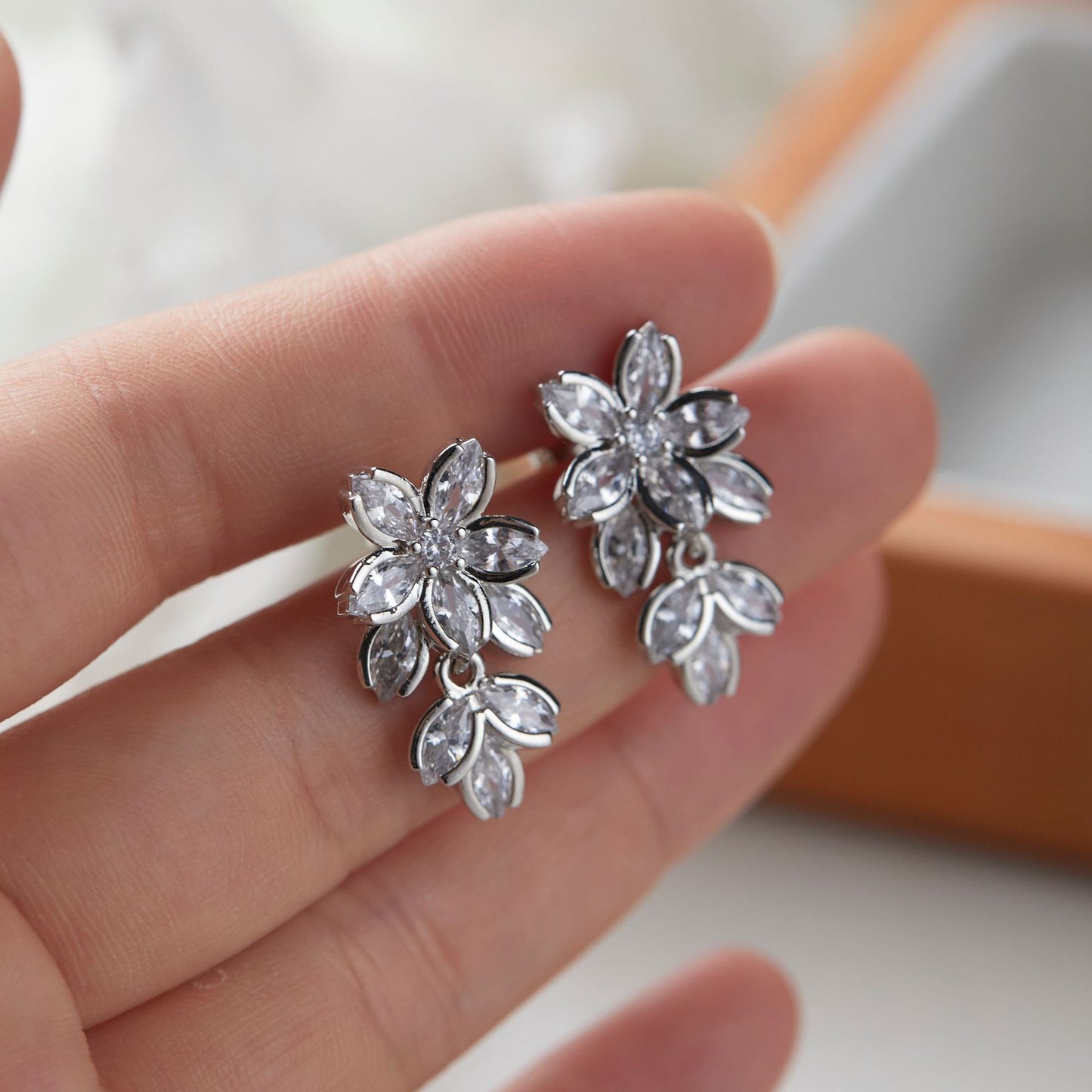 Women's Zircon Flower High-grade Suitable For Summer Rings