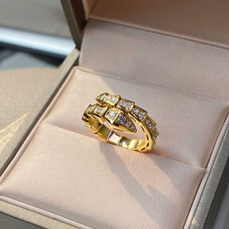 Full Diamond Snake Bone Light Luxury Open Female Index Finger Ring