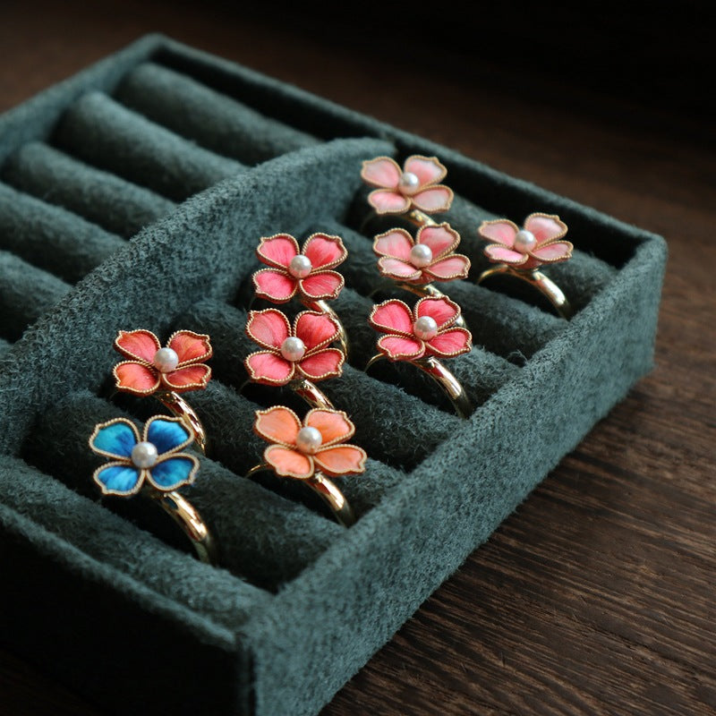 Clover Small Flower Exquisite Adjustable Mouth Girlfriends Ring