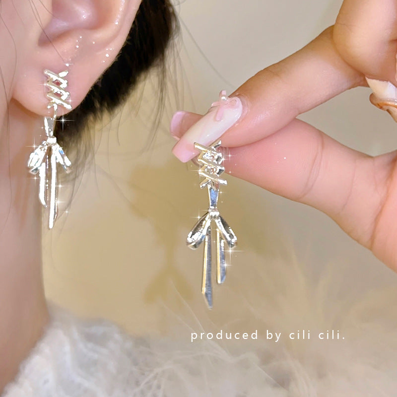 Women's Diamond Butterfly Tassel Romantic Design Style Earrings