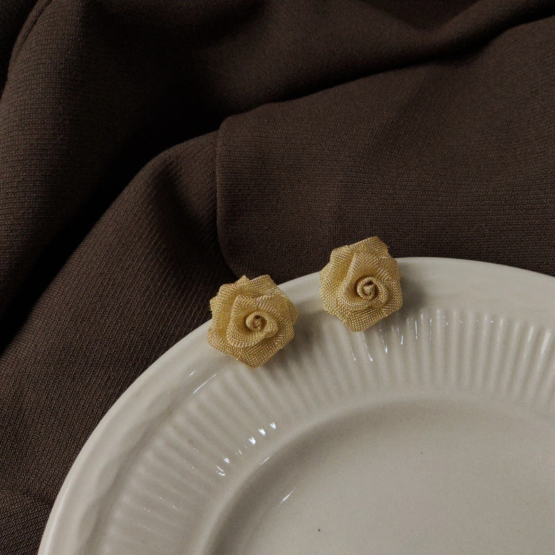 Flower High-grade Retro Gold Yarn Handmade Earrings