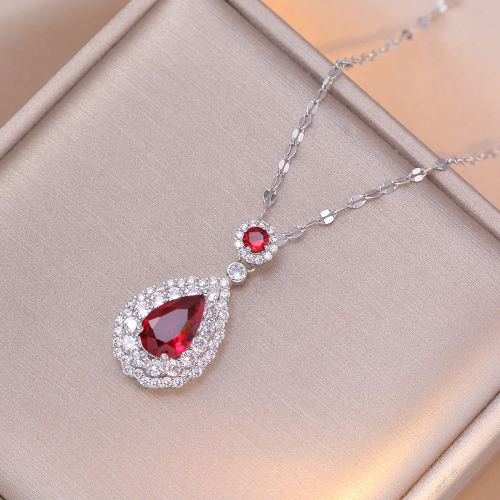 Women's Fashionable Simple Emerald Drop-shaped Zircon Live Necklaces