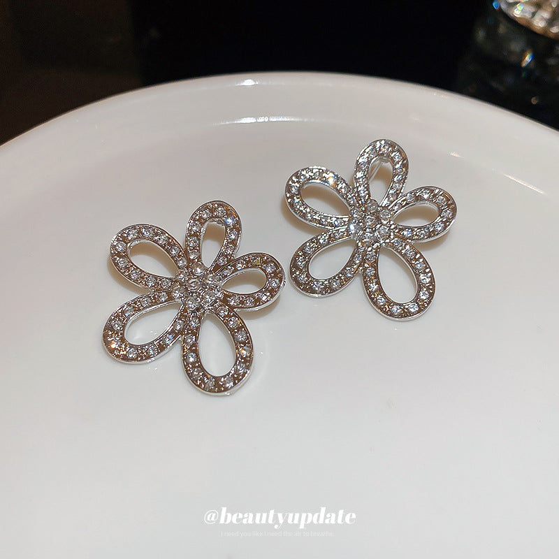 Sier Hollow Flower Affordable Luxury Fashion Earrings