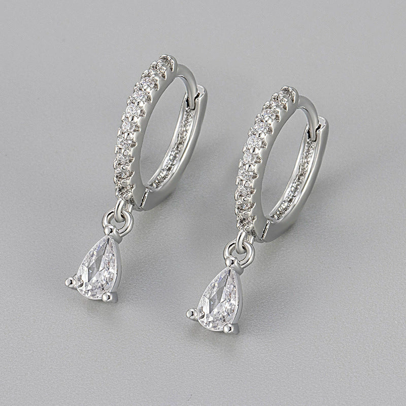 Women's French Style Niche High-grade Black Personalized Stylish Earrings