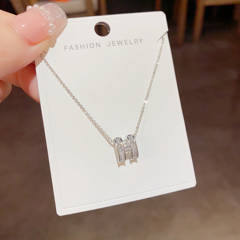Elegant High-grade Letter Light Luxury Minority Necklaces