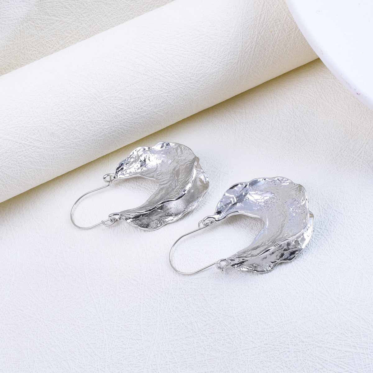 Artistic Retro Natural Drop Shape Gold Earrings