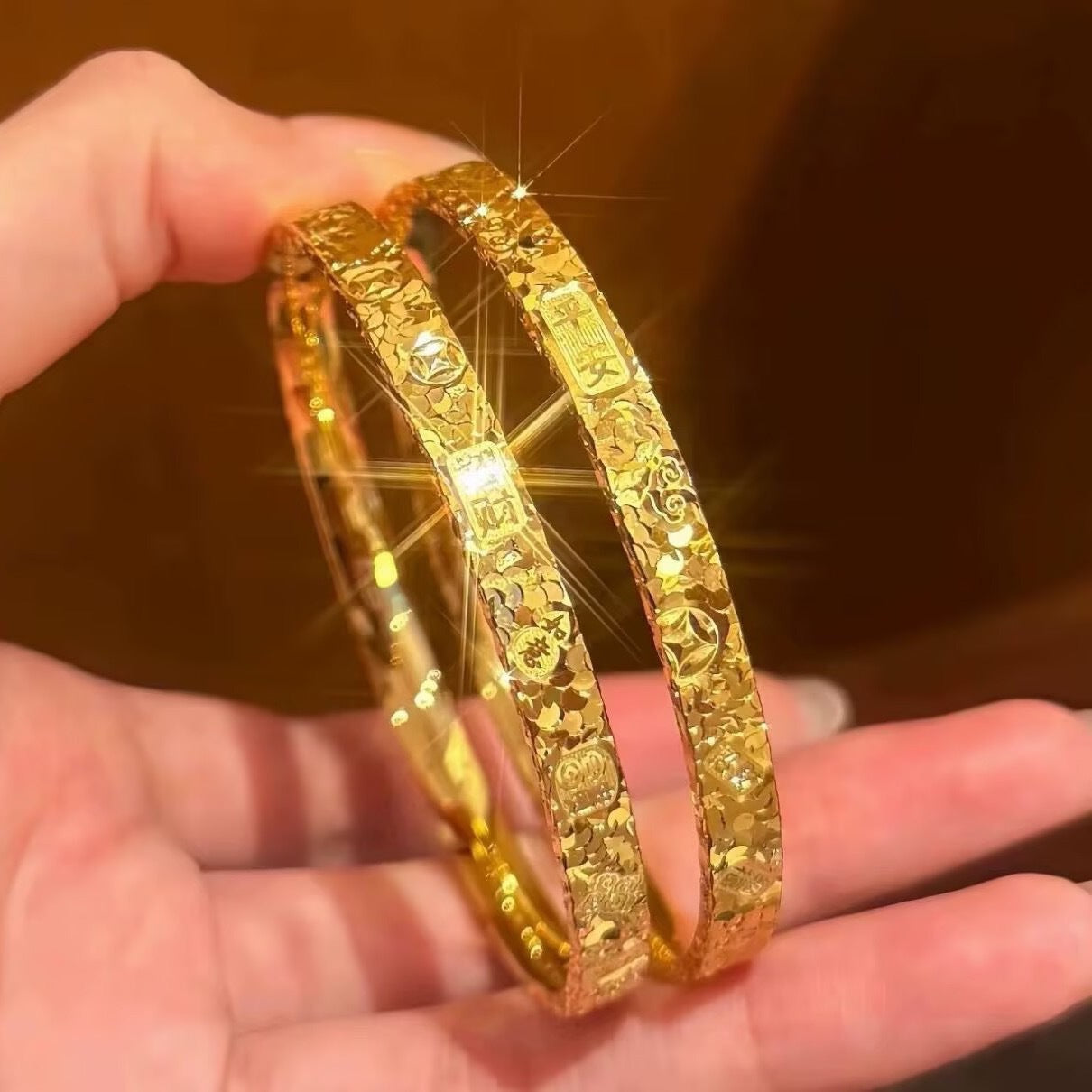 Women's Words Three-sided Mush Ice Light Luxury Alluvial Bracelet