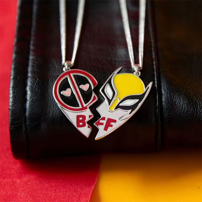 Slouchy Comfortable The Woerine Superhero Derivative Necklaces