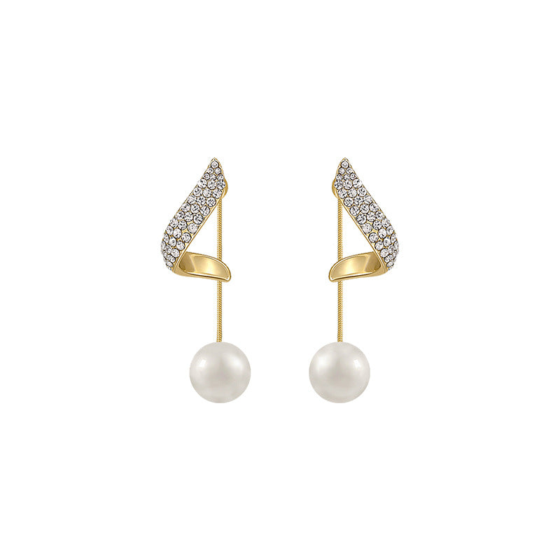 Women's Eye-catching Fashionable Design Sterling Sier Pearl Earrings