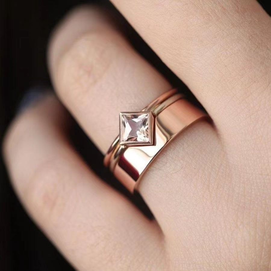 Women's Rose Gold Suit Fashion Ornament Square Rings