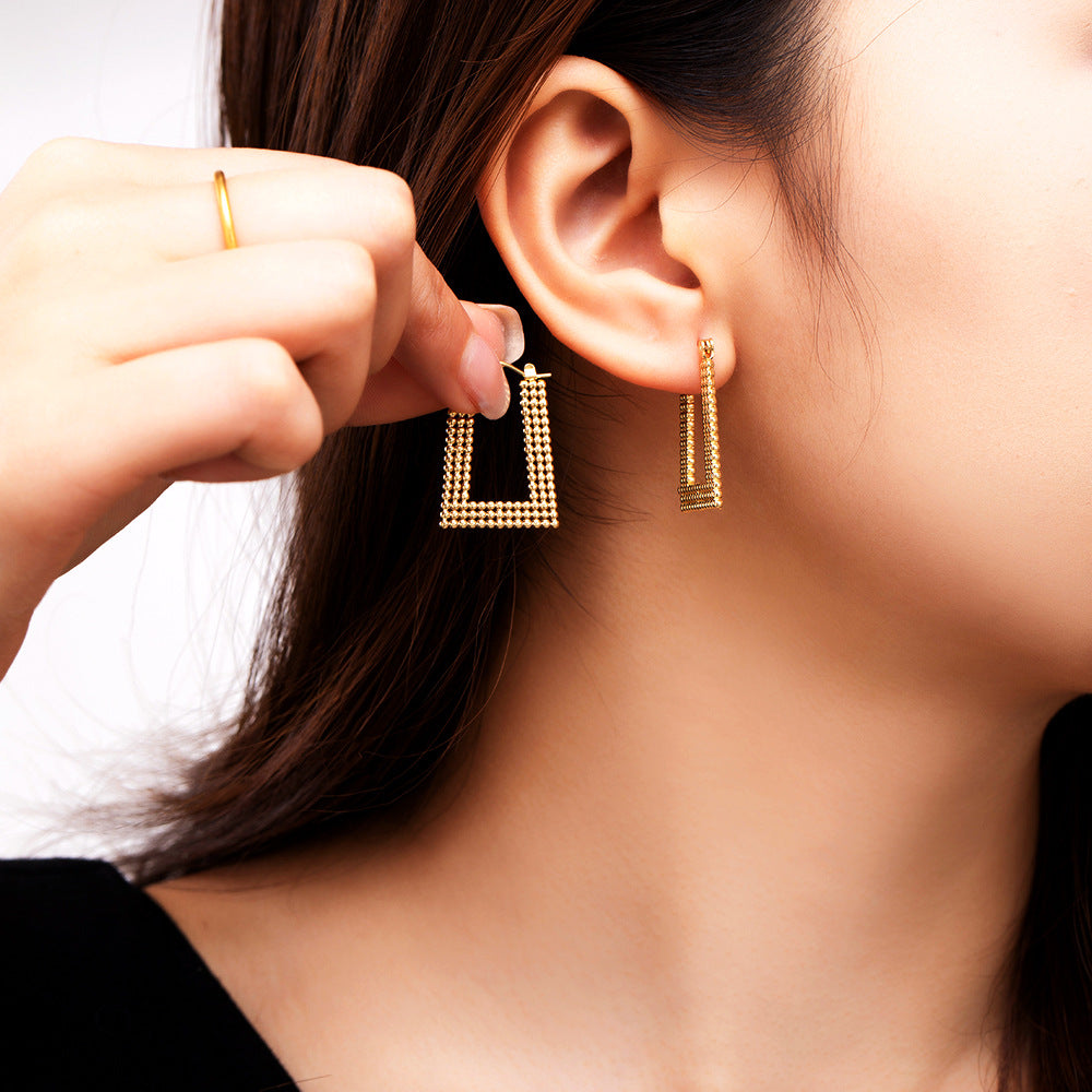 Women's Fashion High-grade Gold Stainless Steel Elegant Earrings