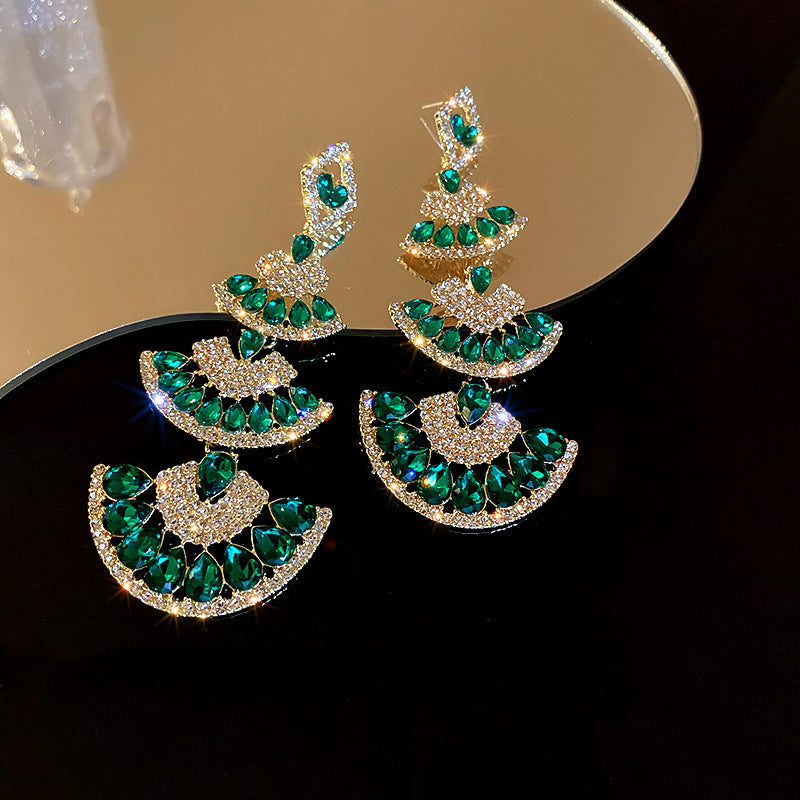 Sier Scallop Retro Palace Style Graceful Earrings