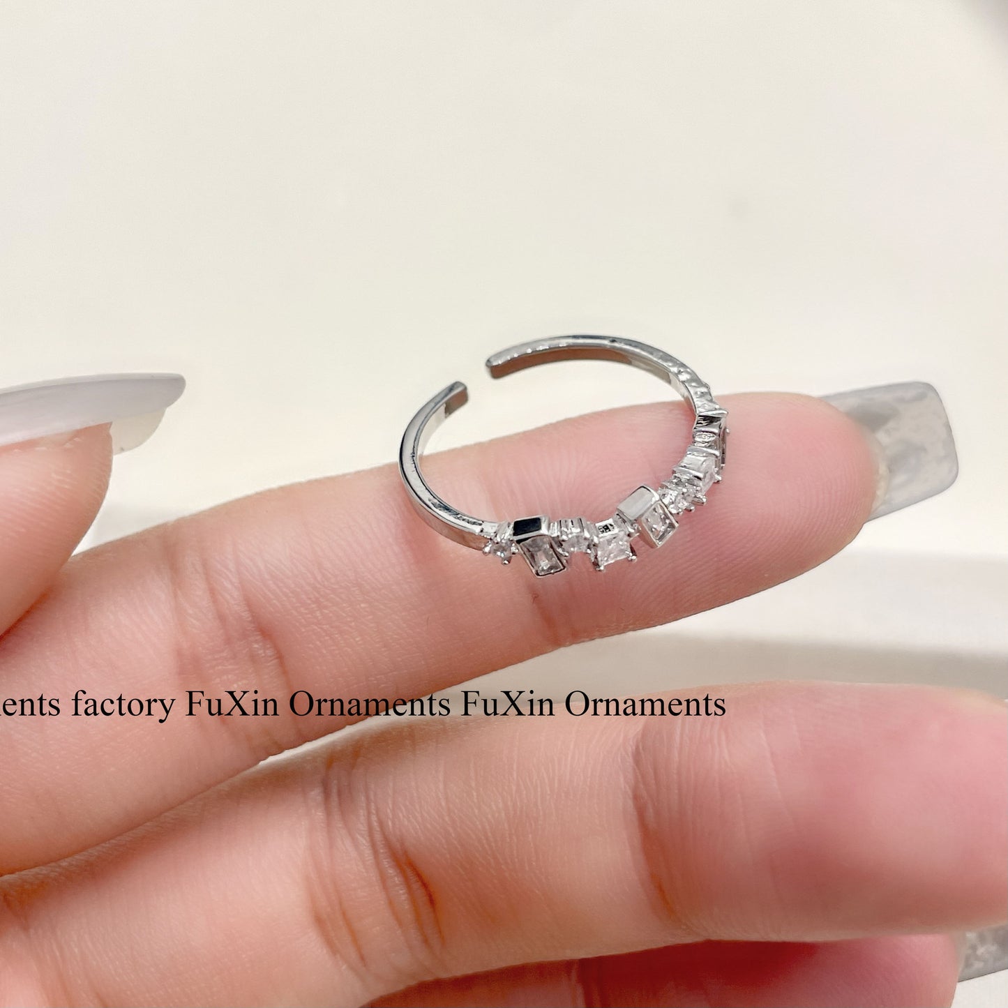Open-end Female Design Delicate Super Shining Rings