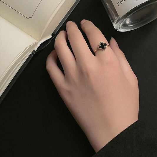 Clover Female Mori Style Personal Korean Rings