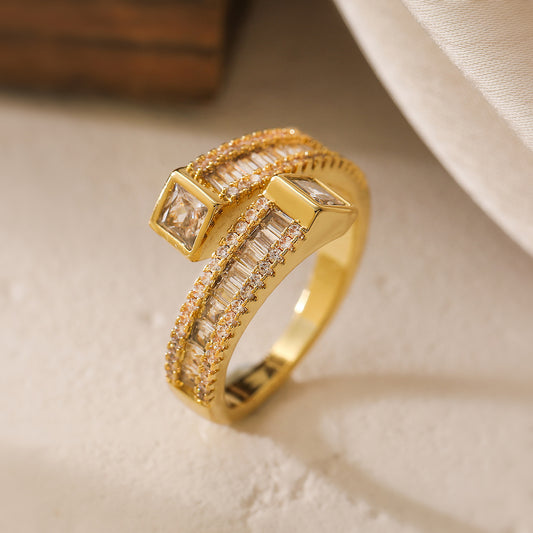 High-grade Female Niche Exquisite Gold Zircon Rings