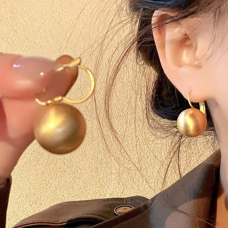 Women's Sier Needle Light Luxury Minority Pearl For Graceful Stud Earrings