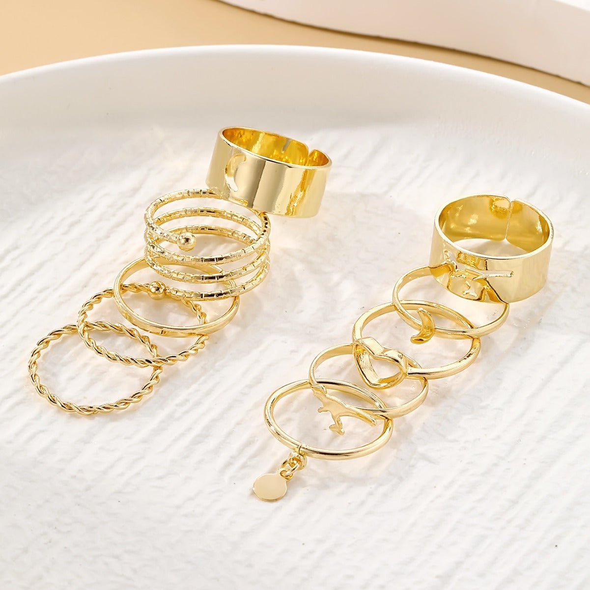 Personality Simple Twin Style Golden Spring Rings