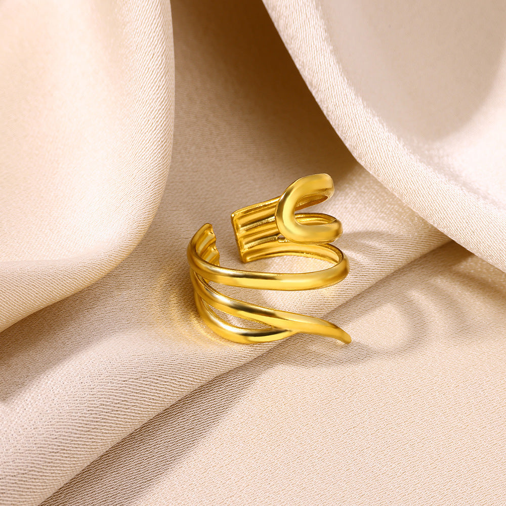 Gold-plated Geometric Female Hollow Carved Texture Rings